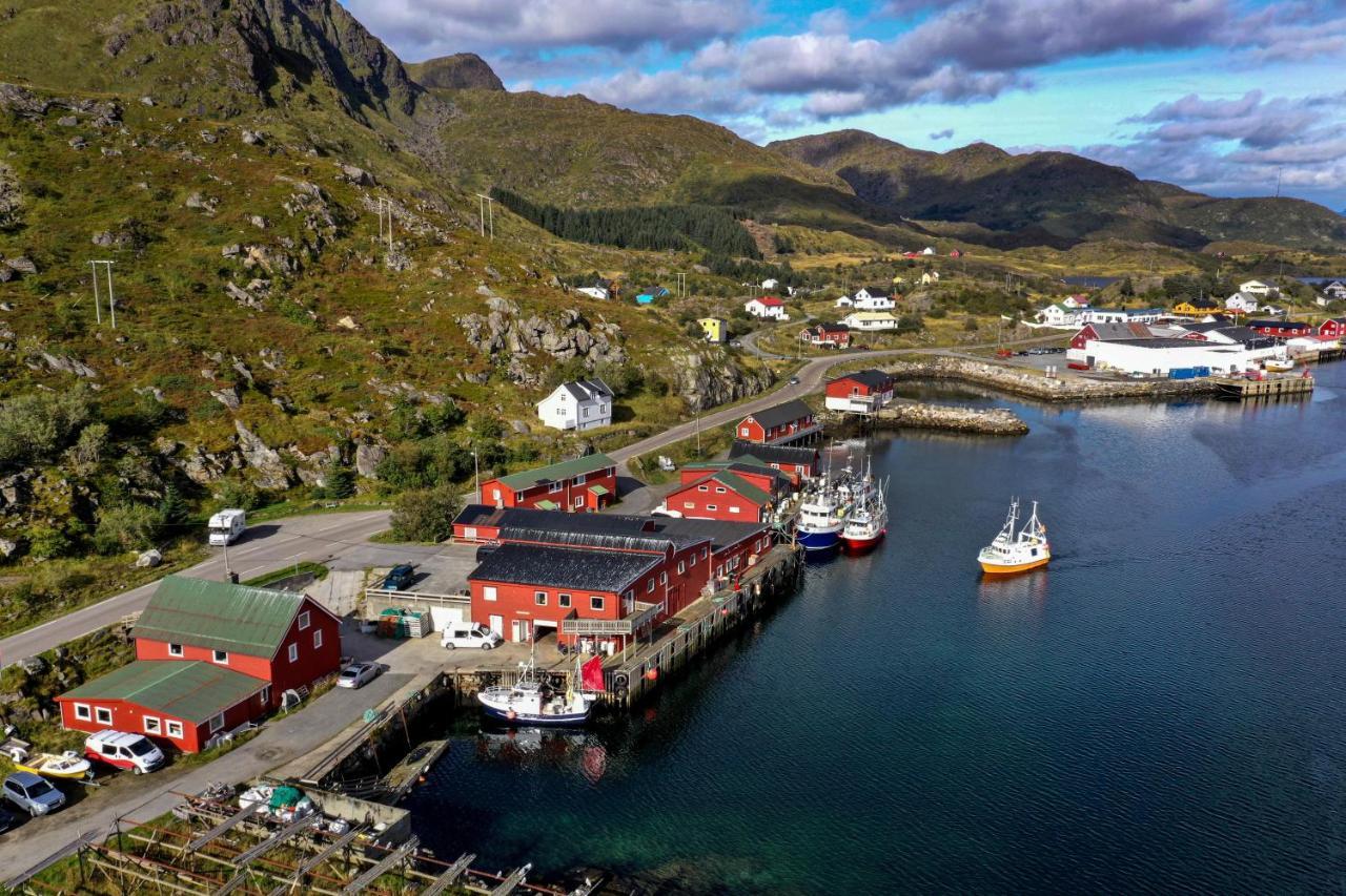 Fish Factory -The Real Lofoten Experience Ballstad Eksteriør bilde